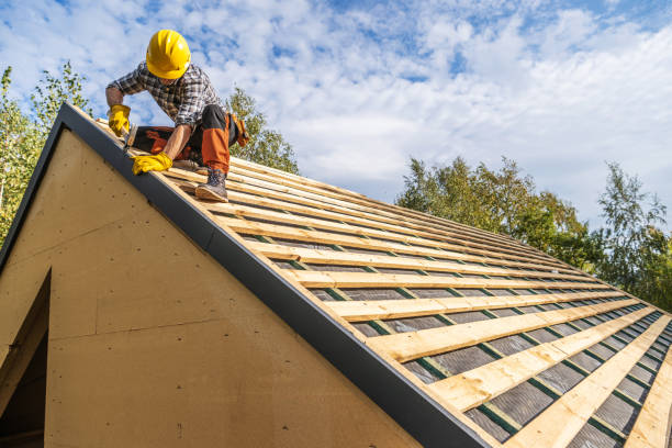 Best Roof Gutter Cleaning  in Manorhaven, NY